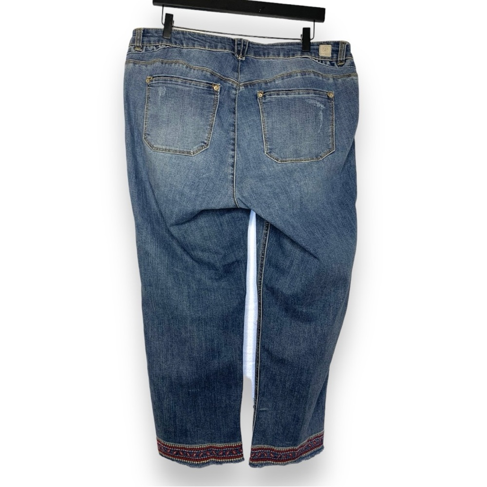 Upcycled Patchwork Cottage Core Cropped Jeans Sz 16W - Picture 8 of 11